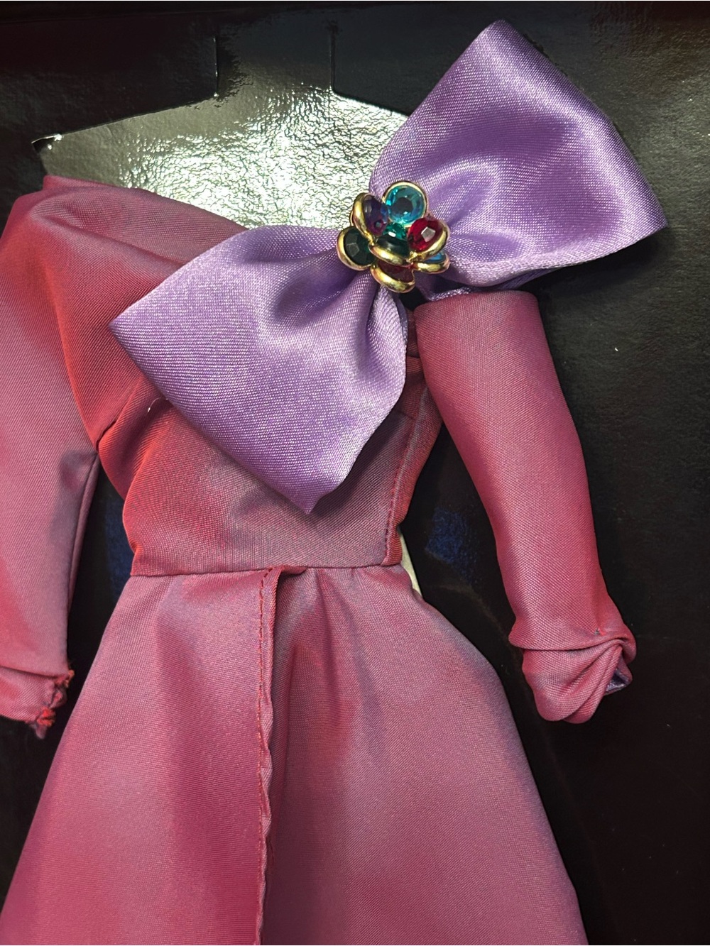 Gene “At Home for the Holidays” Doll fashion